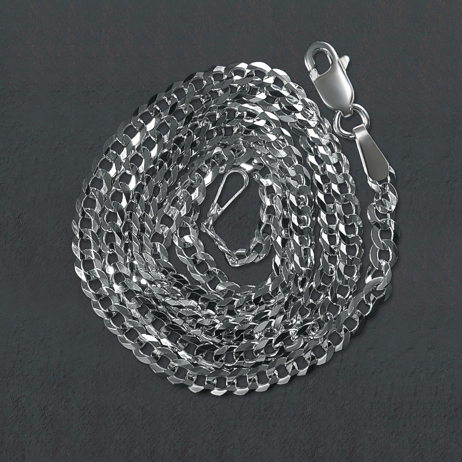 Chaîne gourmette en or blanc massif 14 carats (2,60 mm)