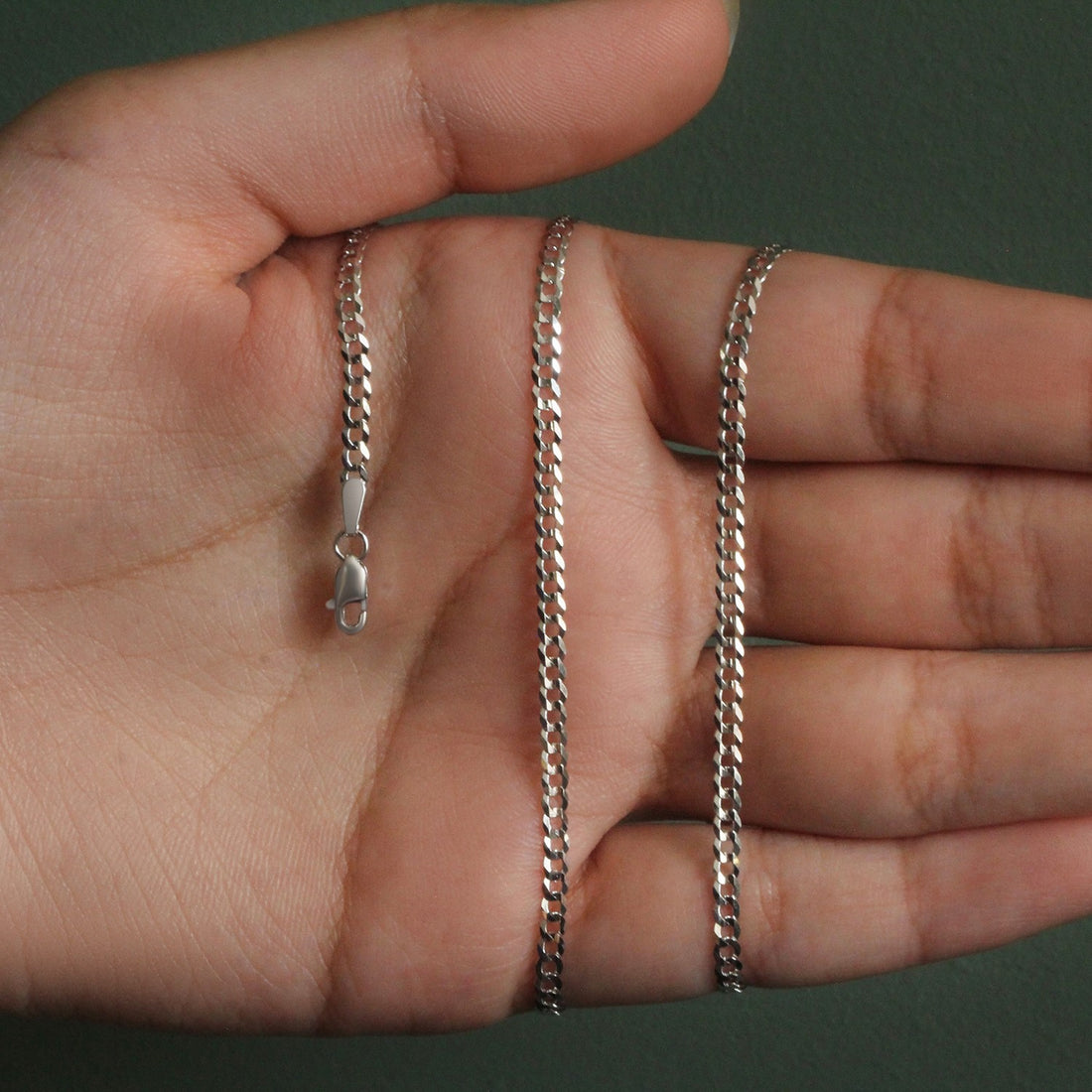 Chaîne gourmette en or blanc massif 14 carats (2,60 mm)