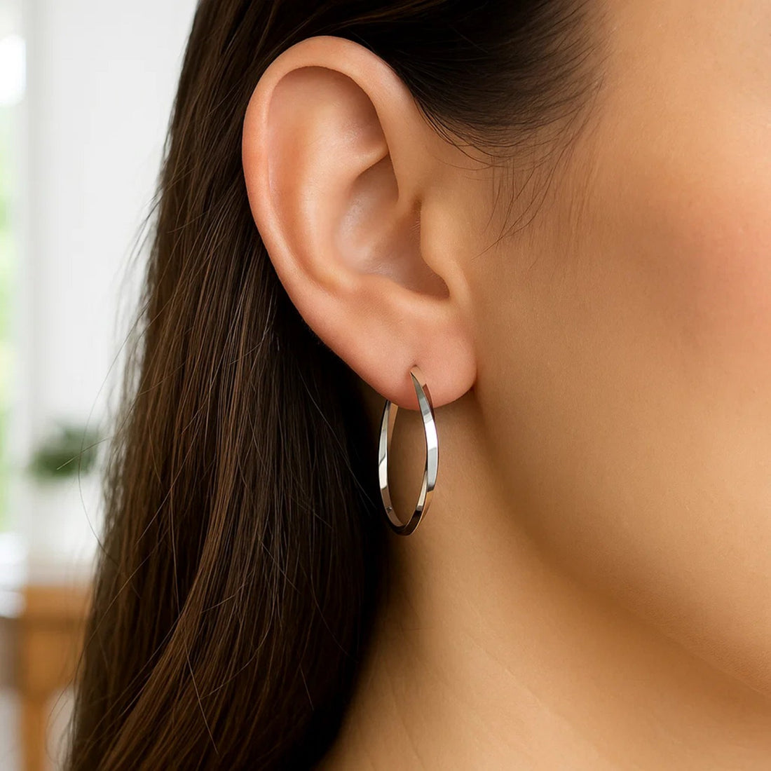 14k White Gold Mobius Twisted Hoop Earrings(1.5x50mm)