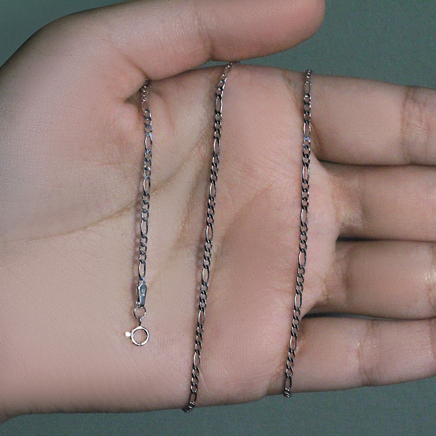 Chaîne Figaro en or blanc massif 14 carats (1,90 mm)