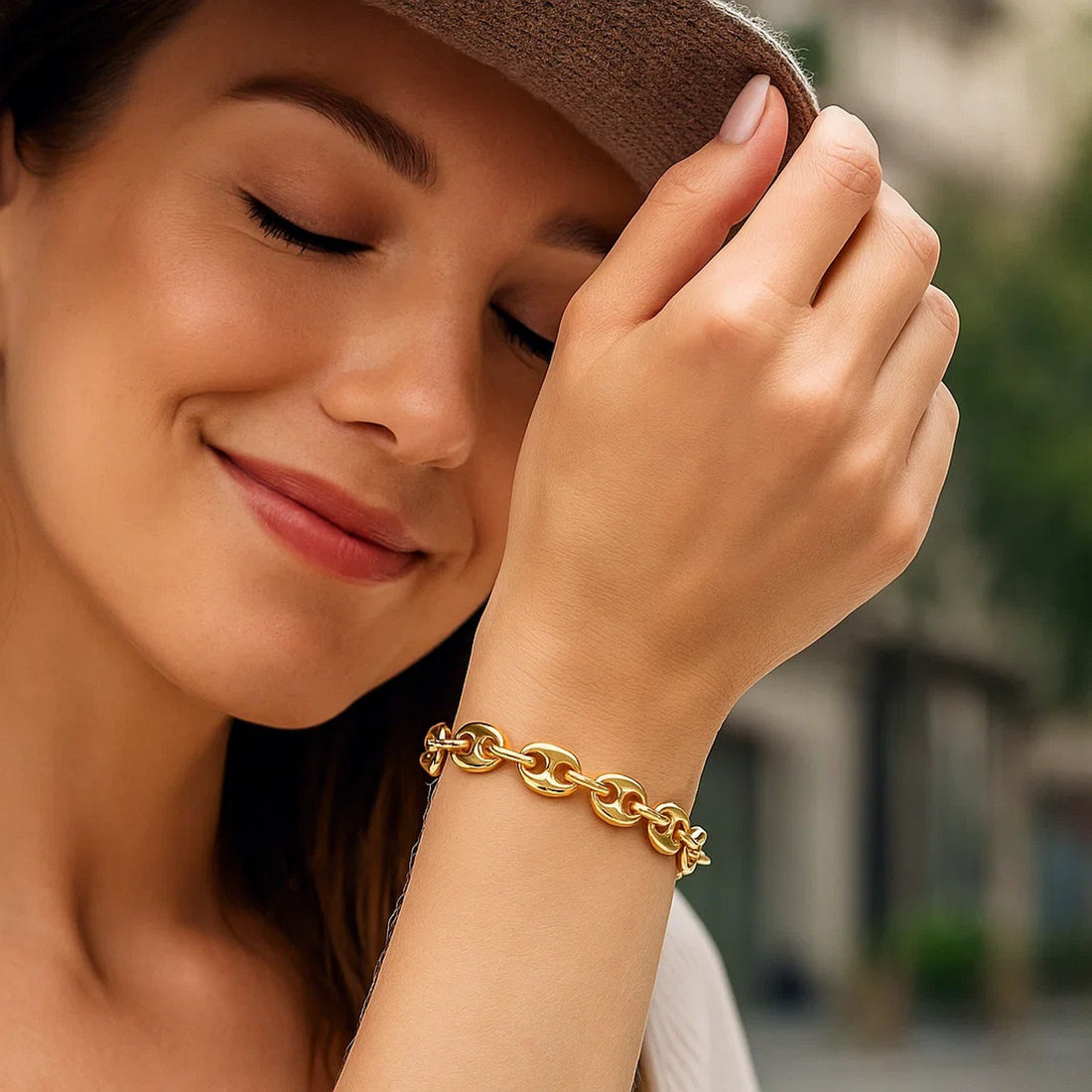 14k Yellow Gold Puffed Mariner Link Bracelet (6.80 mm)