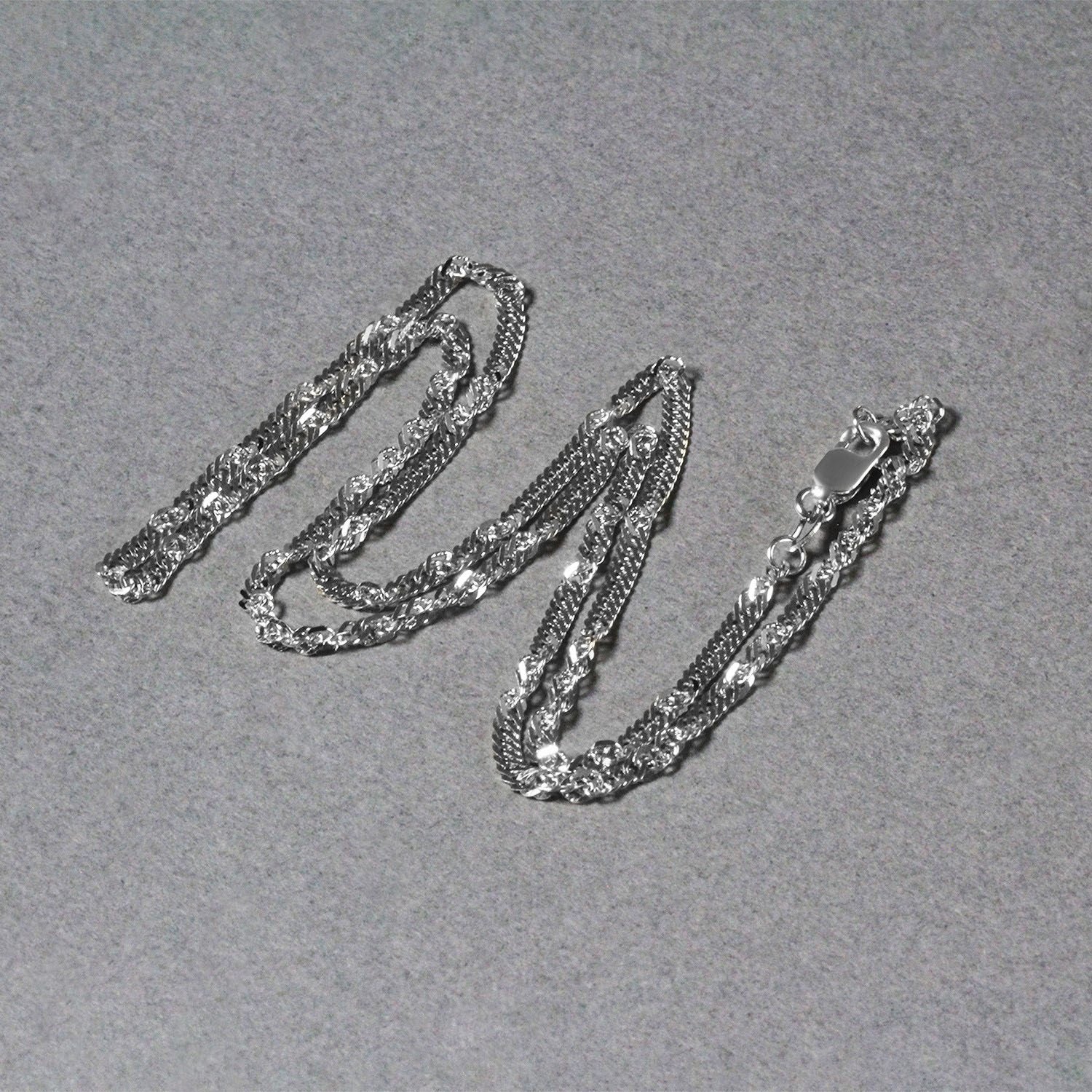 Chaîne Singapour en or blanc 14 carats (2,10 mm)