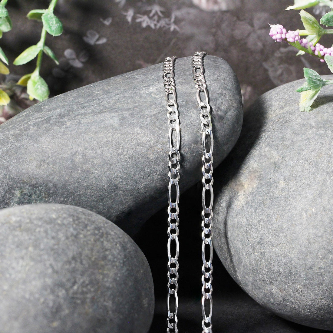 Chaîne Figaro en or blanc massif 14 carats (3,00 mm)