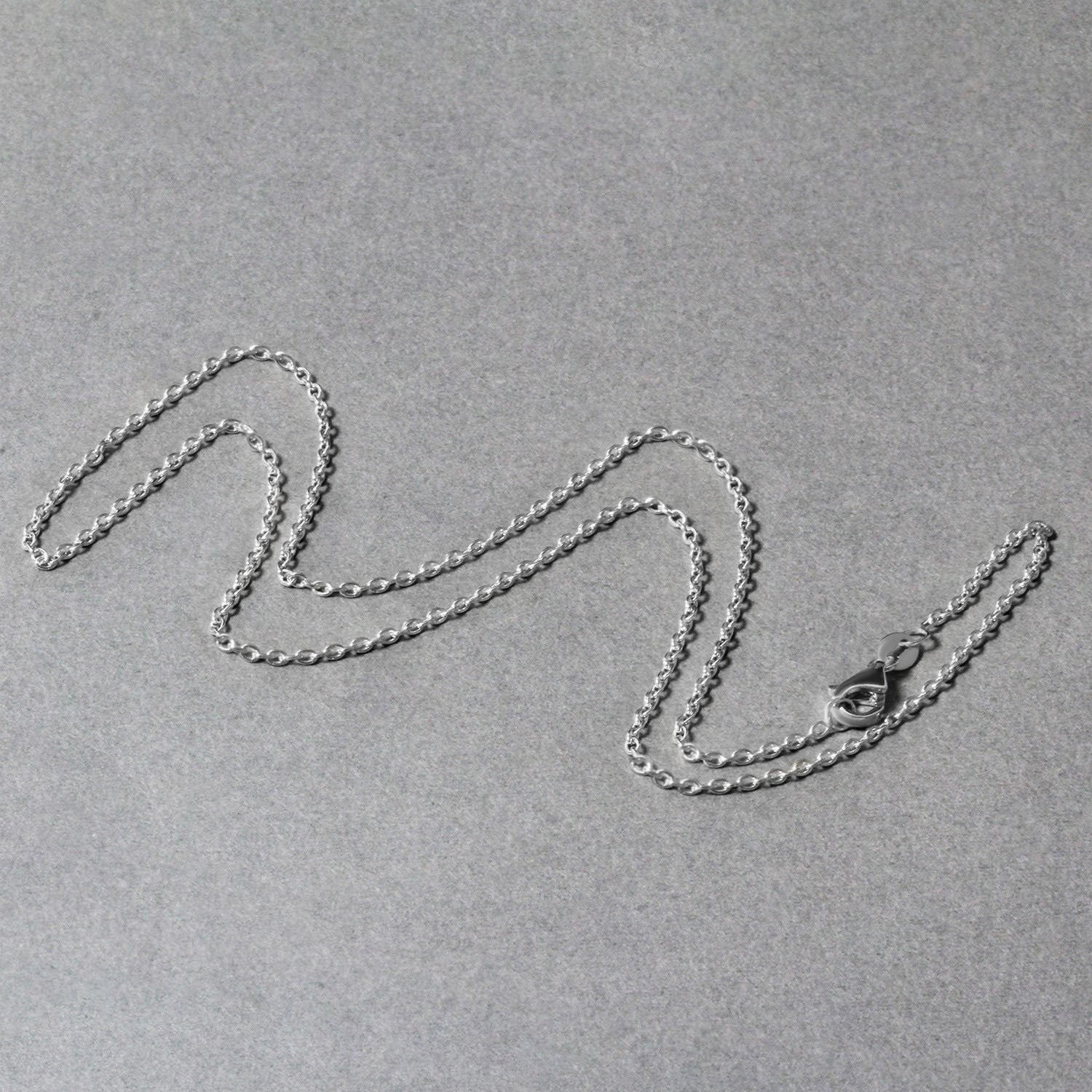 14k witgouden ovale kabelschakelketting (1,50 mm)