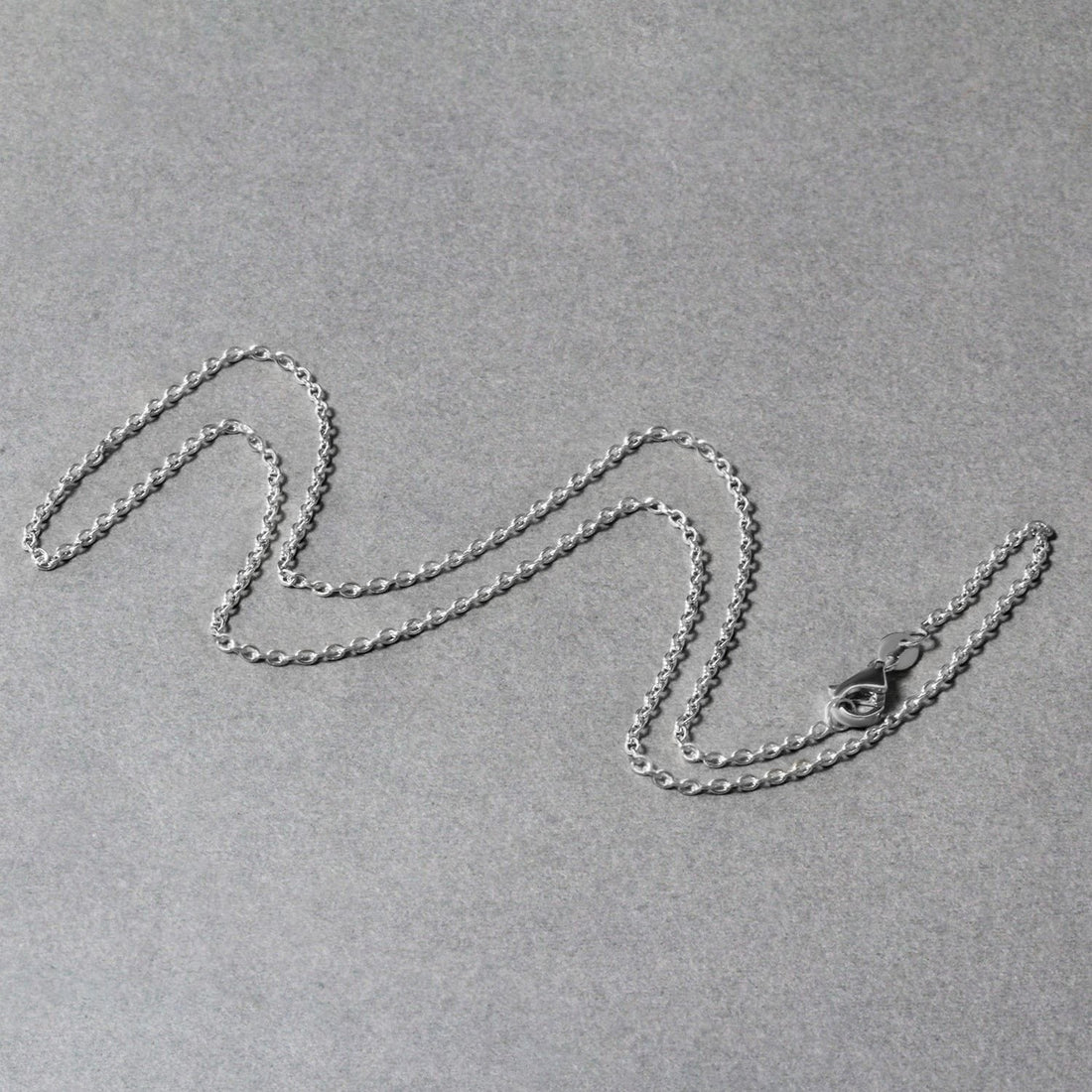 14k witgouden ovale kabelschakelketting (1,50 mm)