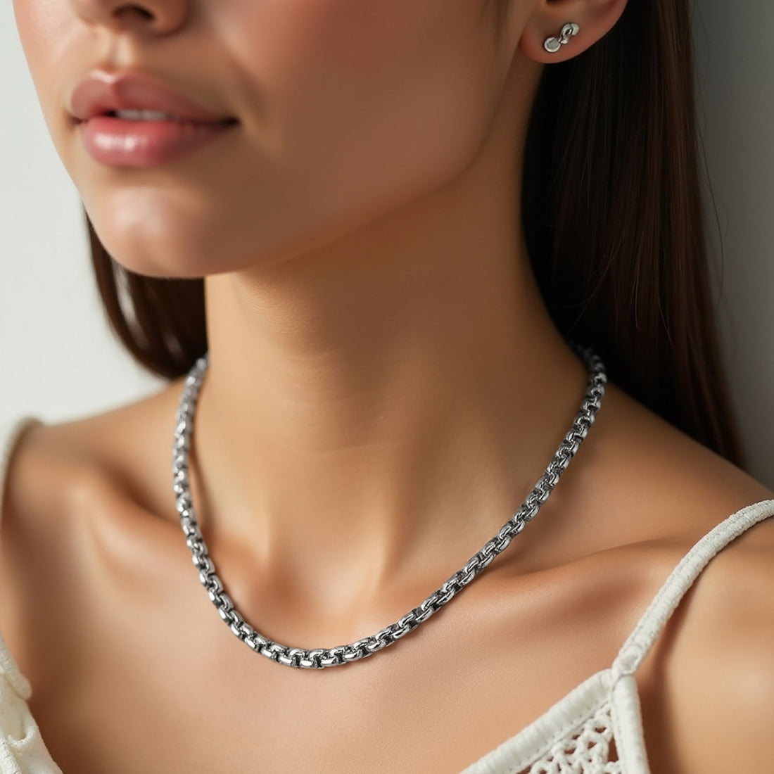 Chaîne à maillons ronds en or blanc 14 carats (1,3 mm)