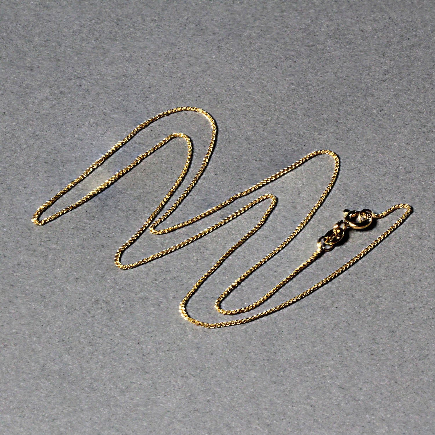 14k Yellow Gold Diamond Cut Round Wheat Chain (0.60 mm)