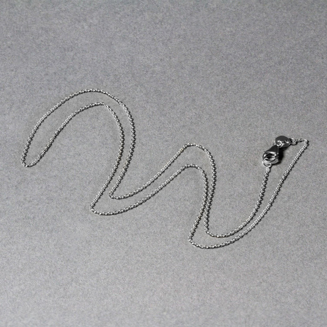 14k witgouden ovale kabelschakelketting (0,97 mm)