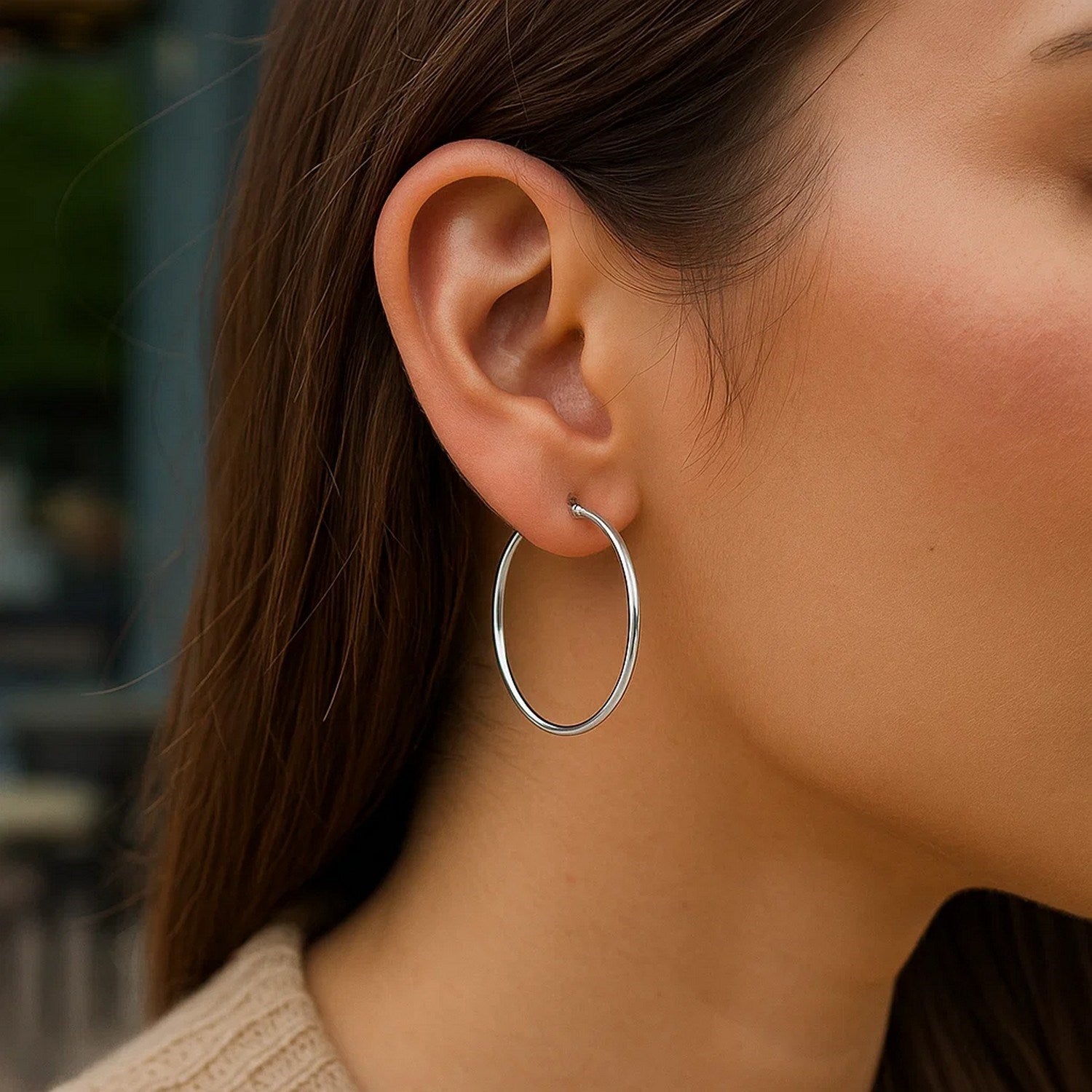 Sterling zilveren rhodium-plated dunne grote gepolijste creolen (2x40mm)