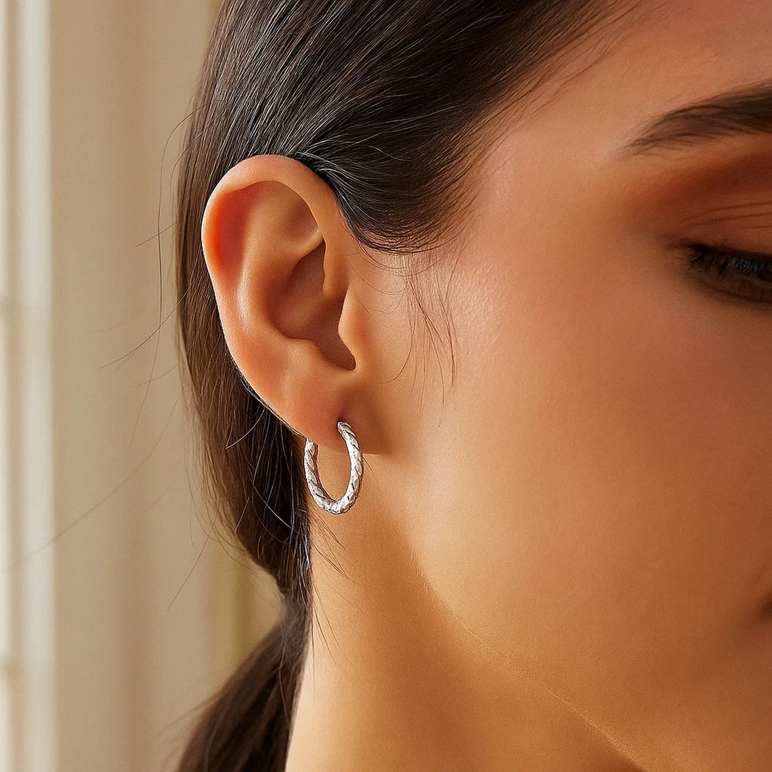 Sterling Silver Faceted Design Hoop Earrings with Rhodium Plating(2x15mm)