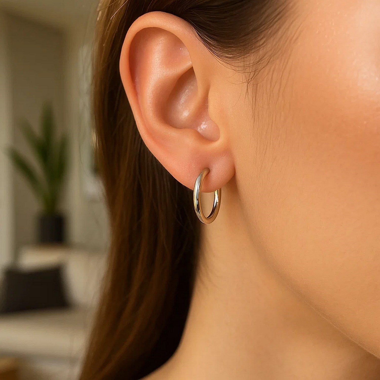 Polished Sterling Silver and Rhodium Plated Hoop Earrings (2x15mm)