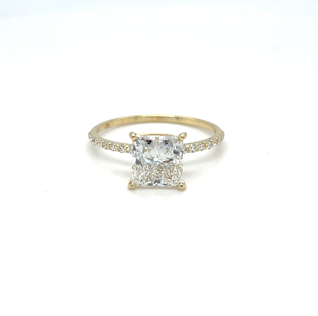 14 karaat geelgouden solitaire ring met 1,88 ct Princess Cut lab-grown diamant – IGI gecertificeerd
