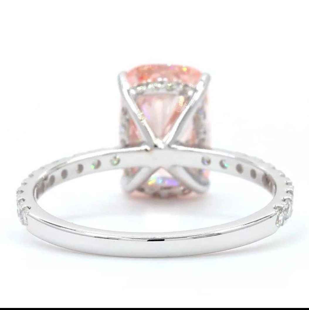 18 karaat witgouden ring met 3,01 ct Fancy Vivid Pink lab-grown diamant – IGI gecertificeerd