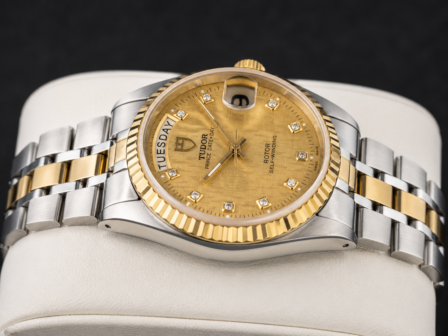Tudor Prince Date+Day 36 mm – Ref. 76213 – Diamond Linen Dial – Vintage