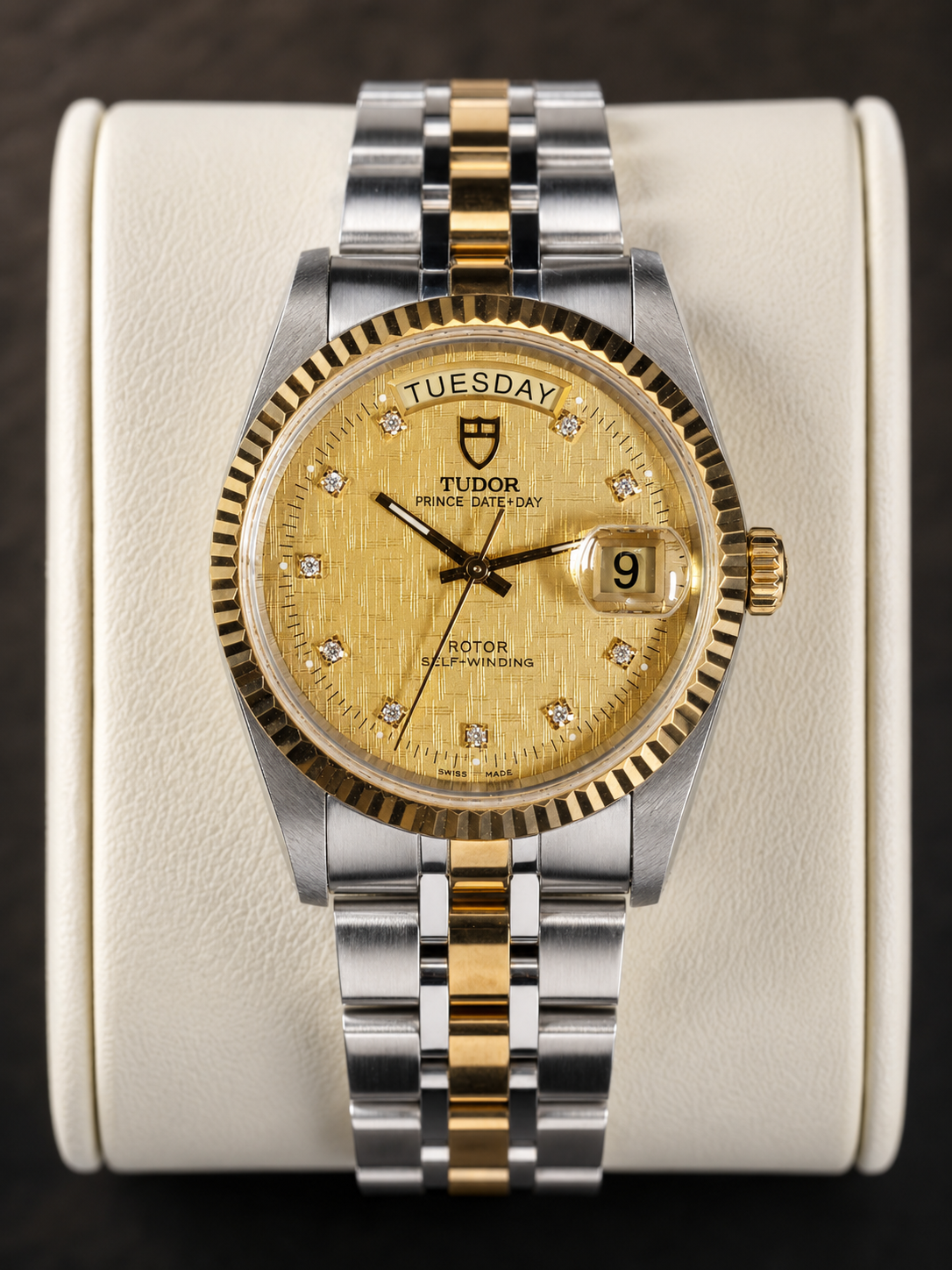 Tudor Prince Date+Day 36 mm – Ref. 76213 – Diamond Linen Dial – Vintage